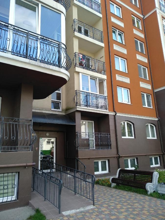 Apartments On Kalyazinskoy 6 加里宁格勒 外观 照片